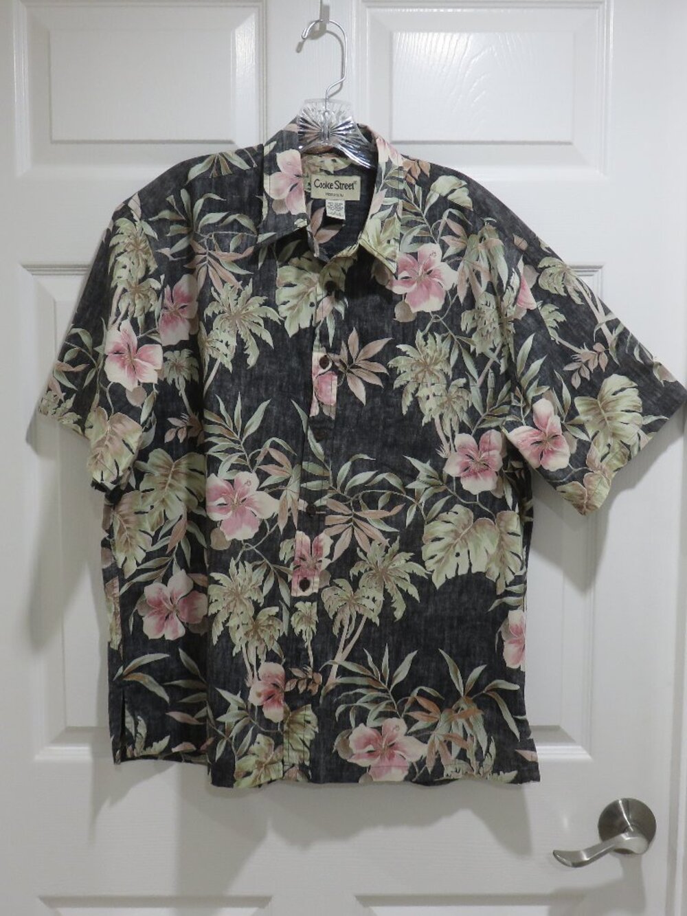 Black and Green Hawaiin Shirt by Cooke Street......826